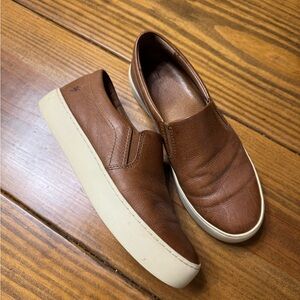 FRYE AND CO. Tan Leather Slip-On Loafers